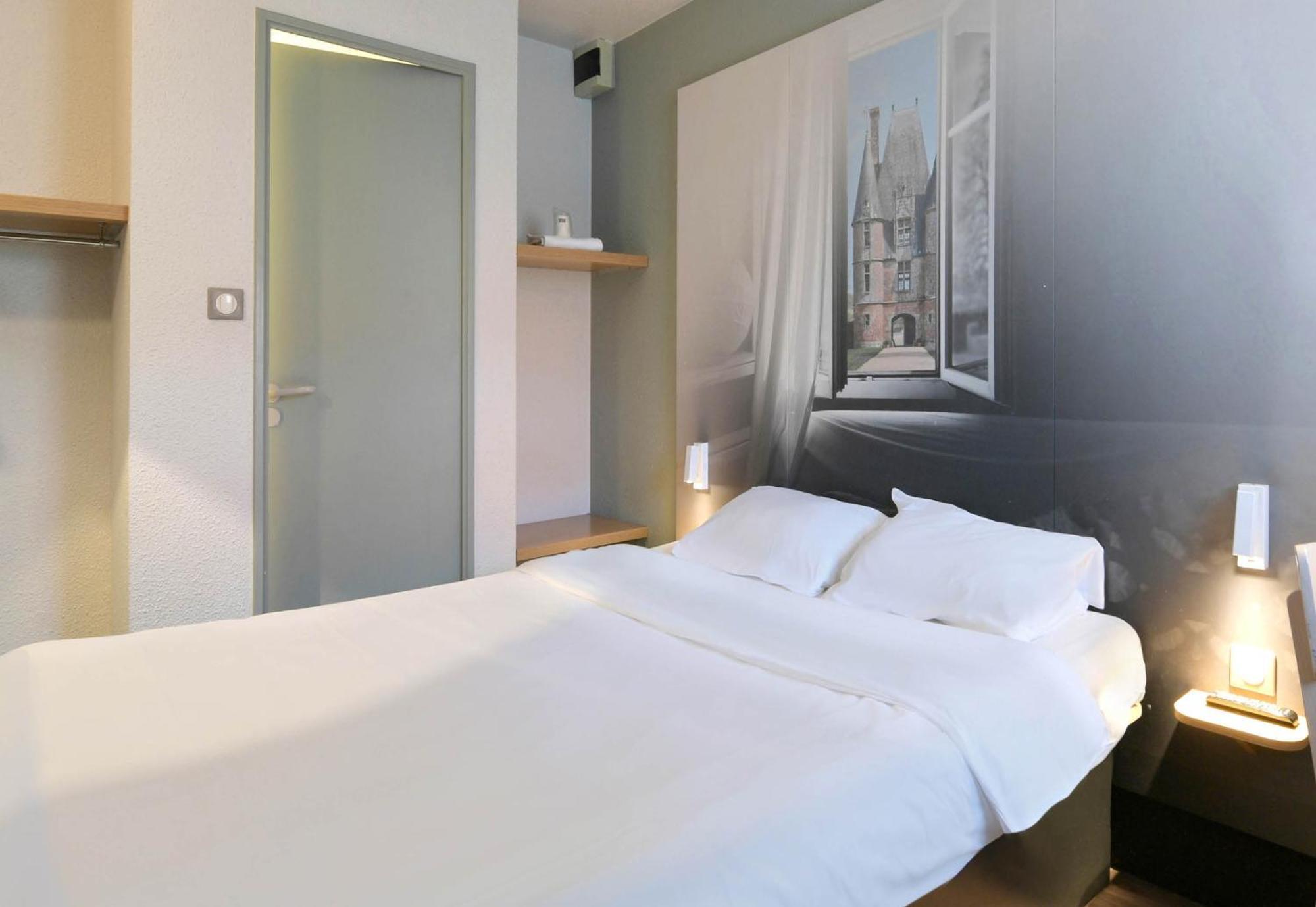 B&B Hotel Alencon Nord Exterior foto
