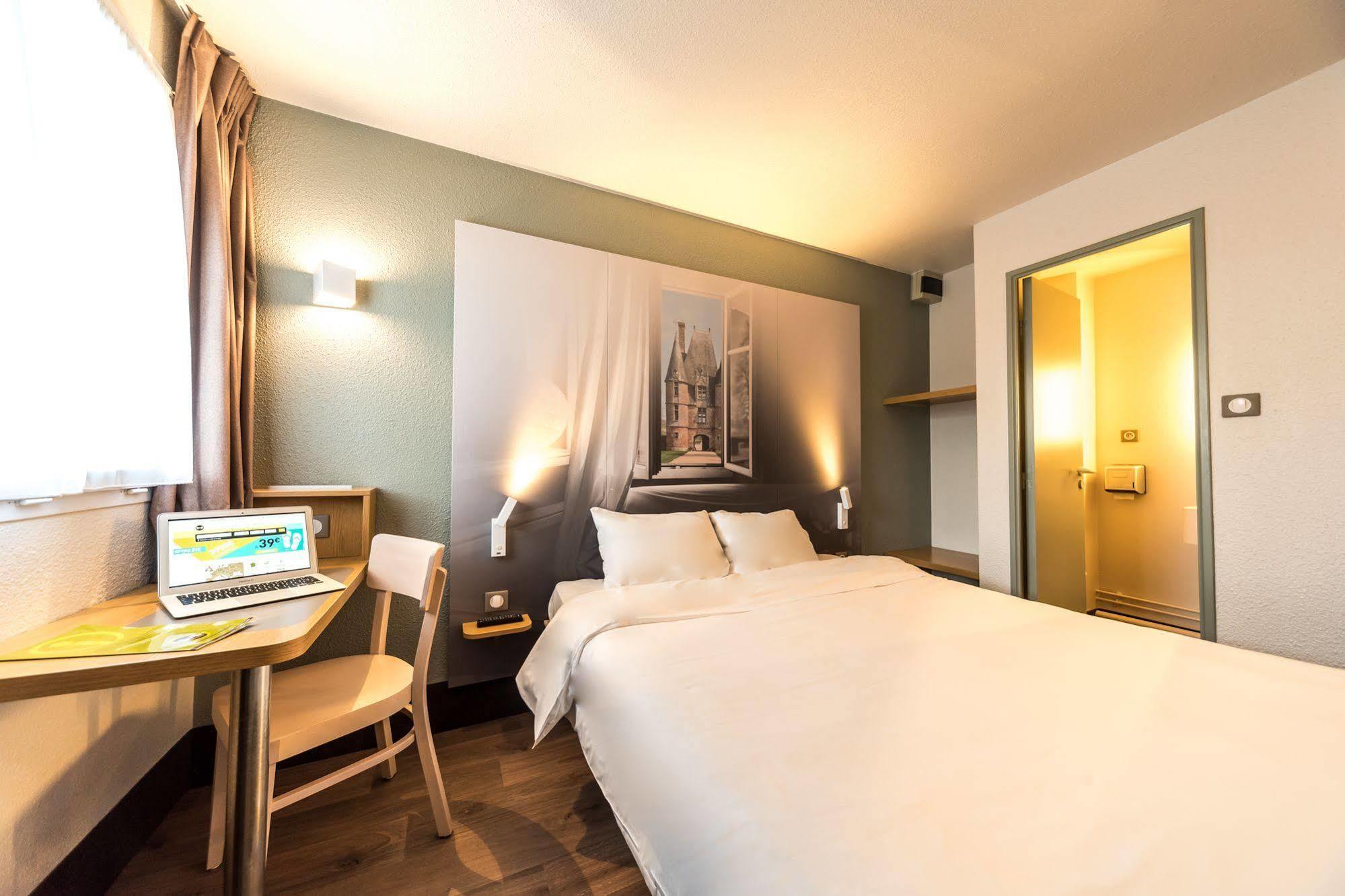 B&B Hotel Alencon Nord Exterior foto